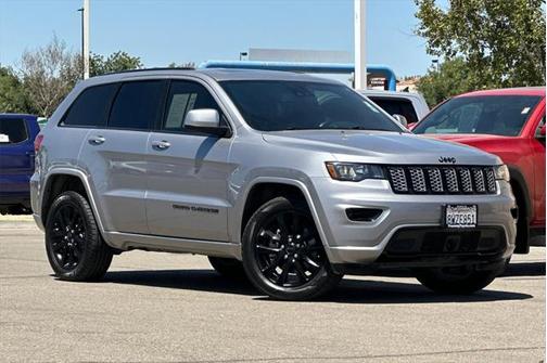 2021 Jeep Grand Cherokee Laredo