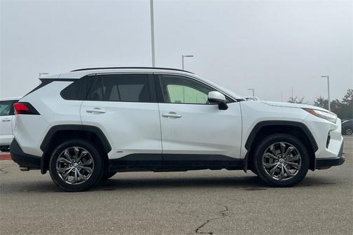 2023 Toyota RAV4 Hybrid XLE Premium