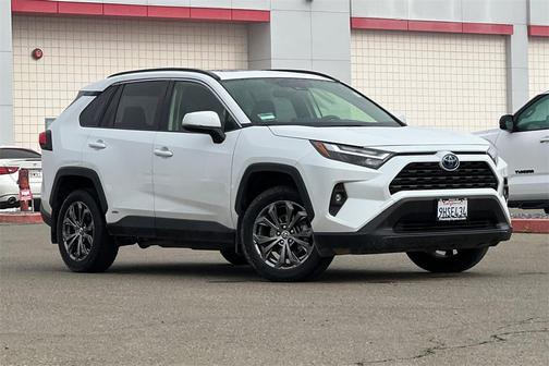 2023 Toyota RAV4 Hybrid XLE Premium
