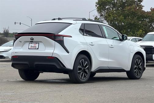 2026 Toyota bZ XLE Plus