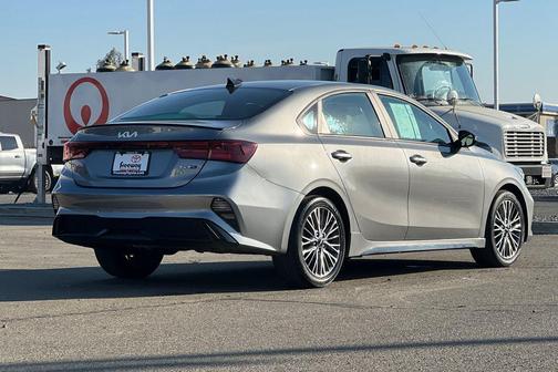 2022 Kia Forte GT-Line