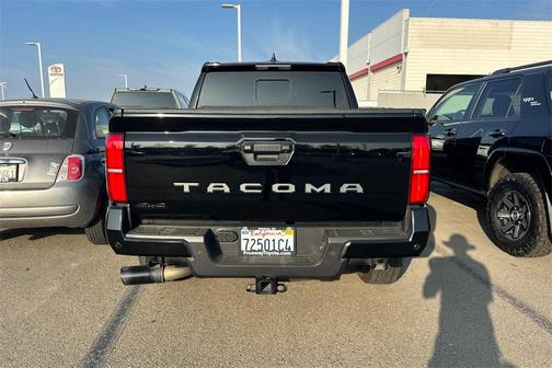 2024 Toyota Tacoma TRD Off-Road