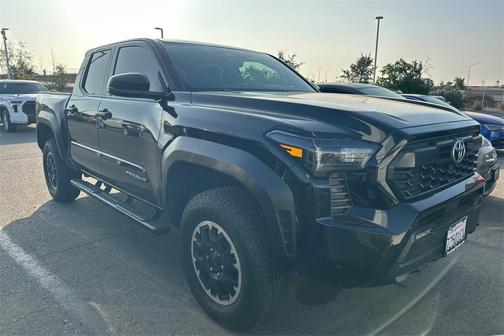 2024 Toyota Tacoma TRD Off-Road