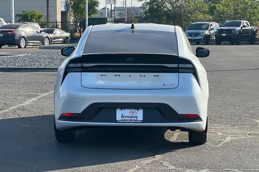 Wind Chill Pearl 2026 Toyota Prius Plug-In Hybrid SE