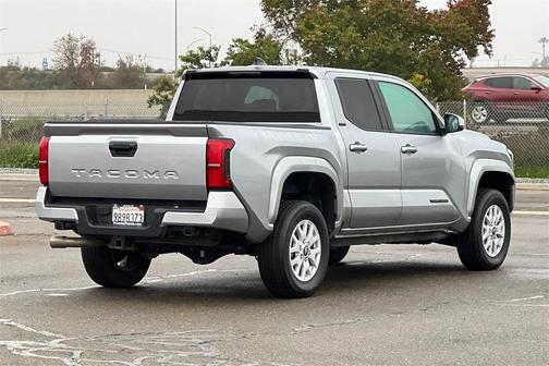 2024 Toyota Tacoma SR5