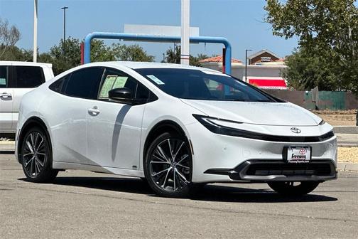 2023 Toyota Prius XLE