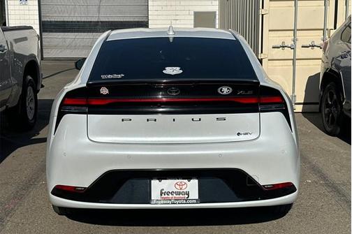 2023 Toyota Prius XLE