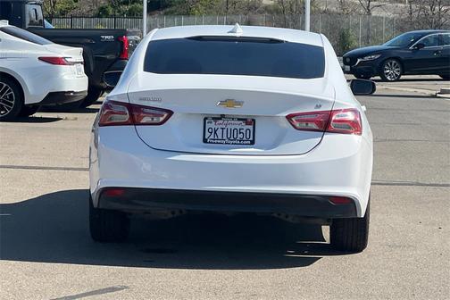 2022 Chevrolet Malibu LT
