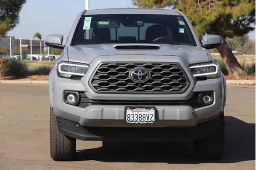 2020 Toyota Tacoma TRD Sport