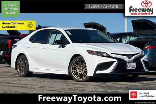 2024 Toyota Camry Hybrid SE
