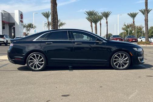 Black Metallic 2019 Lincoln MKZ Reserve I