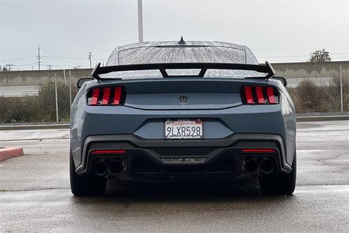 2024 Ford Mustang Dark Horse