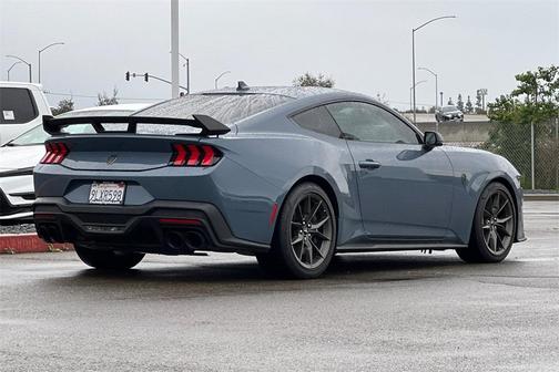 2024 Ford Mustang Dark Horse