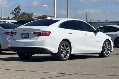 2022 Chevrolet Malibu LT