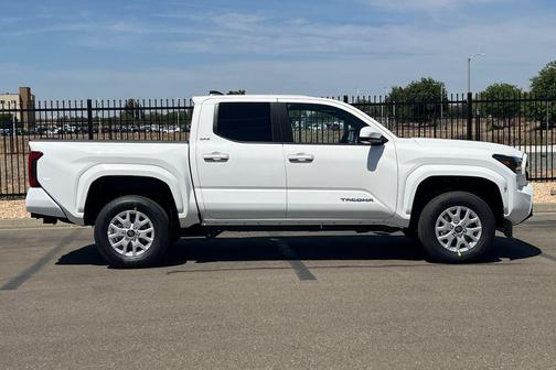 Ice Cap 2026 Toyota Tacoma SR5