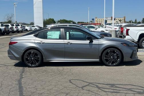Heavy Metal w/Midnight Black Metallic Roof 2026 Toyota Camry XSE