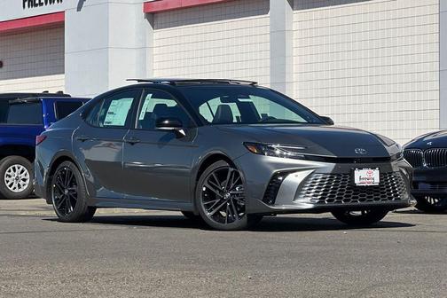 Heavy Metal w/Midnight Black Metallic Roof 2026 Toyota Camry XSE