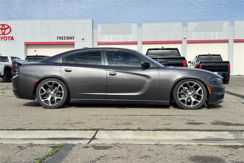 2016 Dodge Charger R/T