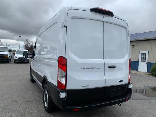 2021 Ford Transit-250 Base