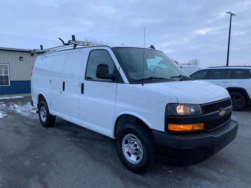 2022 Chevrolet Express 2500 RWD 2500 Regular Wheelbase WT