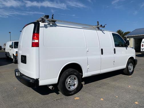 2020 Chevrolet Express 2500 RWD 2500 Regular Wheelbase WT