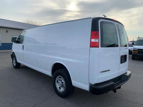 2020 Chevrolet Express 2500 RWD 2500 Extended Wheelbase WT