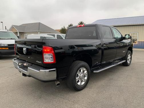 2022 RAM 2500 Big Horn Crew Cab 4x4 6'4' Box