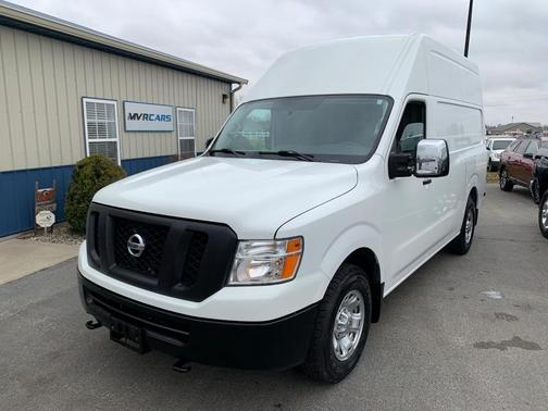 2016 Nissan NV Cargo NV3500 HD S V8