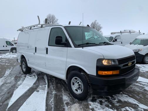 2020 Chevrolet Express 2500 RWD 2500 Regular Wheelbase WT