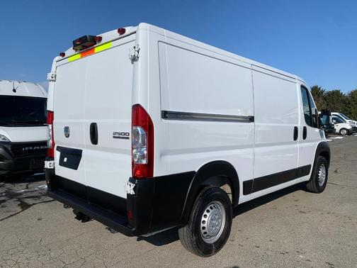 2024 RAM ProMaster 2500 Tradesman