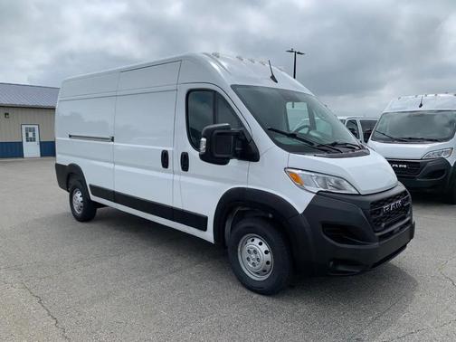 White 2023 RAM ProMaster 2500 High Roof