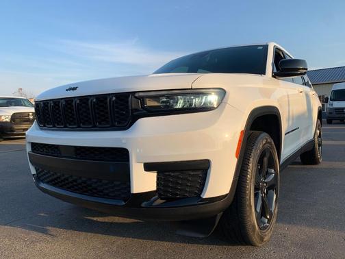 2023 Jeep Grand Cherokee L Altitude
