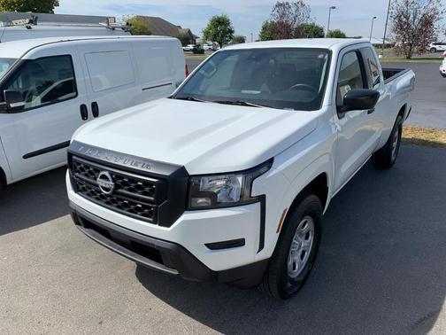 2024 Nissan Frontier S