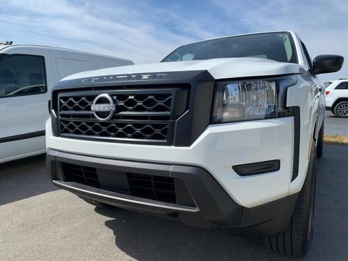 2024 Nissan Frontier S