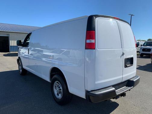 2021 Chevrolet Express 2500 RWD 2500 Regular Wheelbase WT