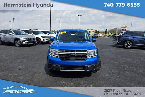 Blue Metallic 2022 Ford Maverick Lariat