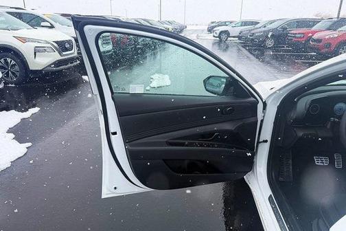 2026 Hyundai ELANTRA HEV SEL Sport