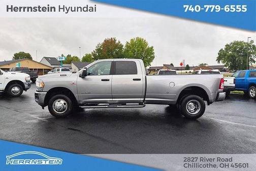 2024 RAM 3500 Big Horn Crew Cab 4x4 8' Box