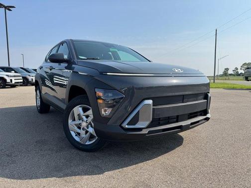 2025 Hyundai KONA SE