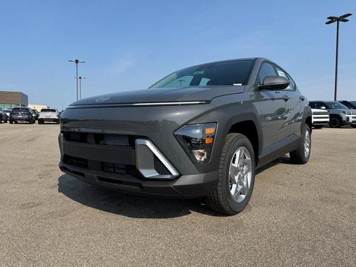 2025 Hyundai KONA SE