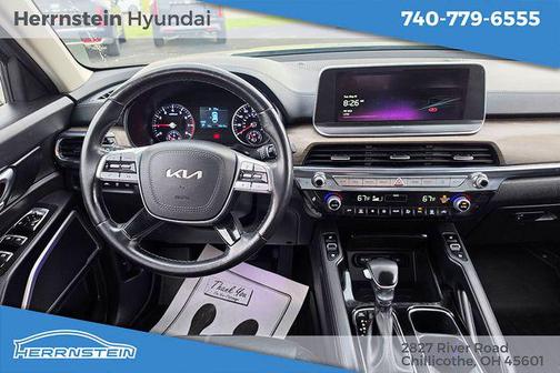 Everlasting Silver 2022 Kia Telluride EX