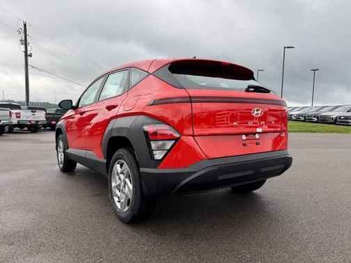 2025 Hyundai KONA SE