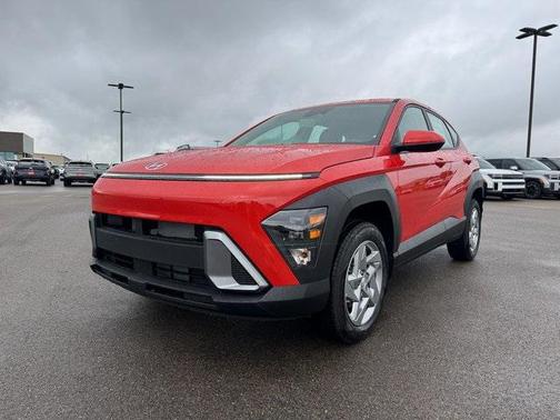 2025 Hyundai KONA SE