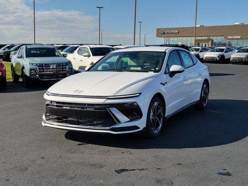 2026 Hyundai SONATA SEL