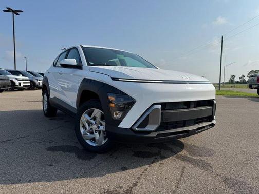 2025 Hyundai KONA SE