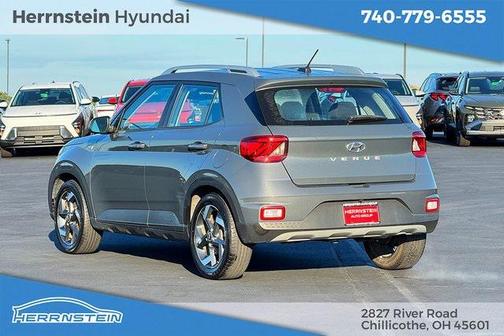 2024 Hyundai VENUE SEL