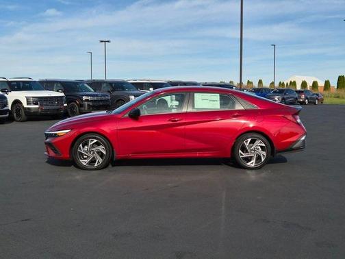 2025 Hyundai ELANTRA Sport