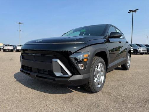 2025 Hyundai KONA SE