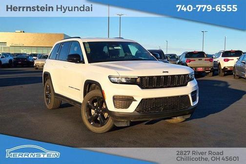 2022 Jeep Grand Cherokee Altitude