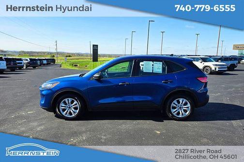 Atlas Blue Metallic 2022 Ford Escape S